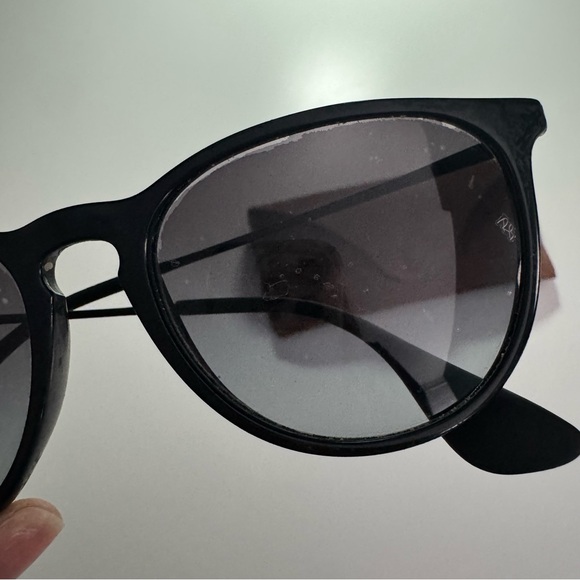Ray-Ban Erika Classic Black Sunglasses main image 3